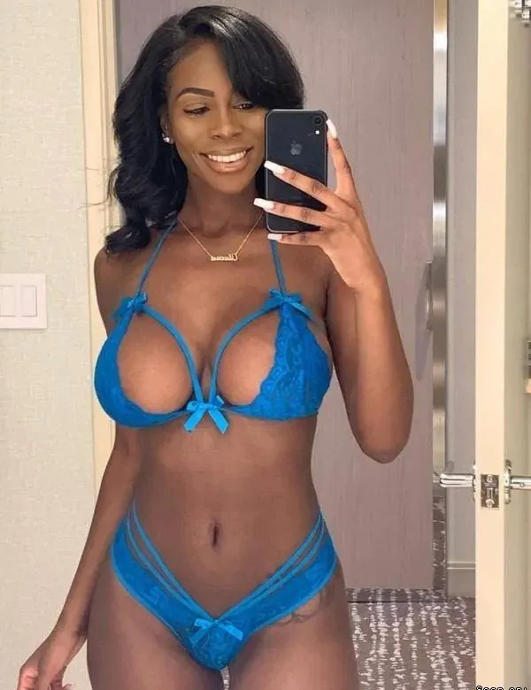 Adreanne_NuitDorée Fréjus