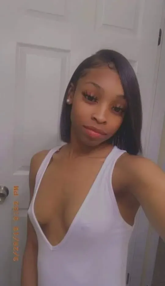 alexandraa_sex Saint-Nazaire