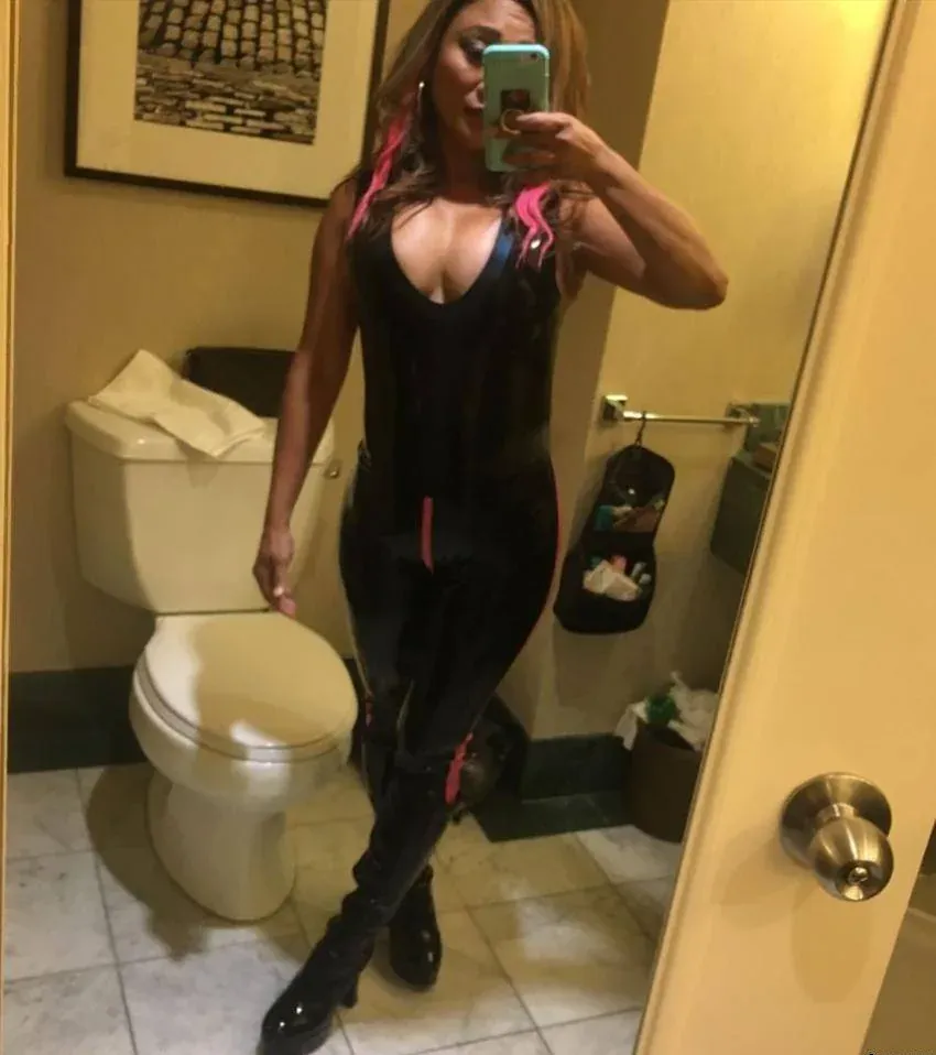 Caro_Nuit Courbevoie