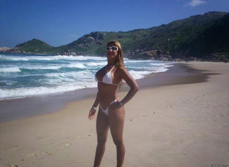 Cheriane_Noire Marseille 10e