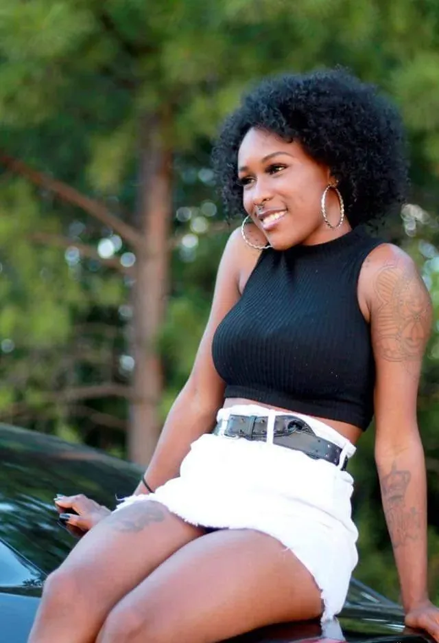 Eloelo_BlackBeauty Paris 16e