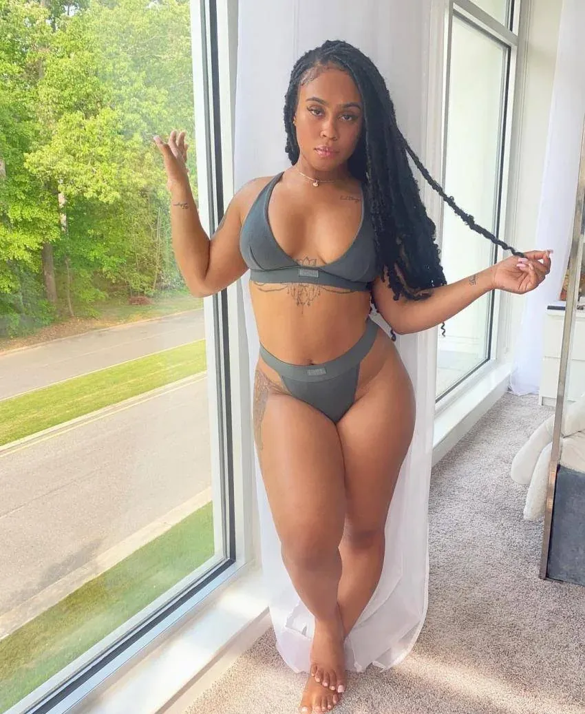 Karie_Nuit Paris 18e