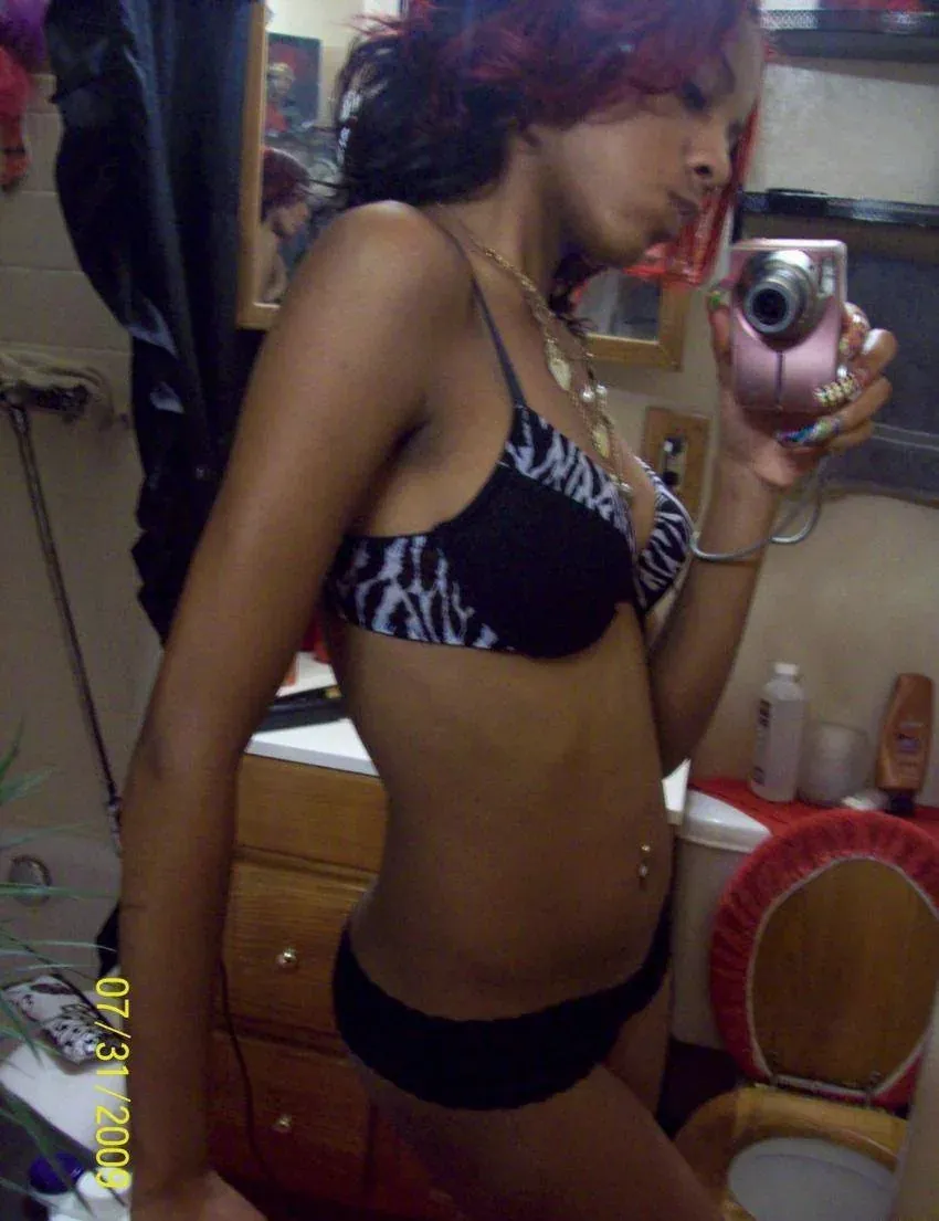 VendeuseBoisDamourette Ajaccio